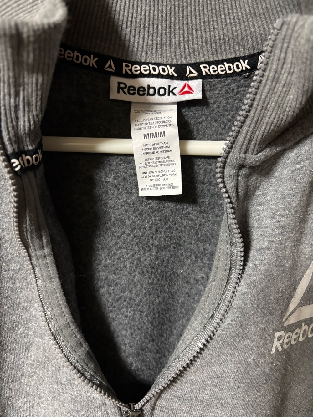 Woman’s Reebok Sweatshirt - Picture 2 of 3